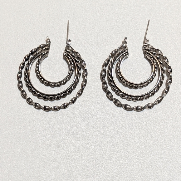 Vintage Silver-toned Textured Triple Row Detailed Hoop Earrings - Picture 3 of 3